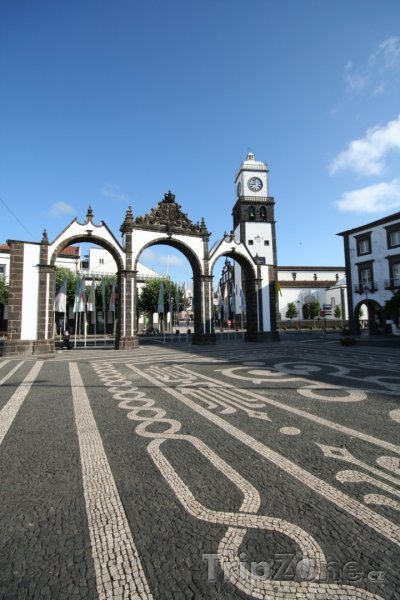 Fotka, Foto Ponta Delgada, hlavní náměstí