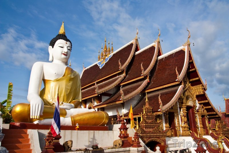 Fotka, Foto Socha buddhy u chrámu (Chiang Mai, Thajsko)
