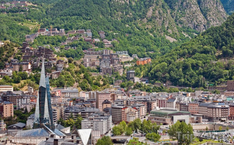 Fotka, Foto Andorra la Vella panorama (Andorra)