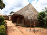 Kampala, hrobky bugandských králů v Kasubi