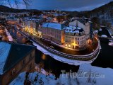 Karlovy Vary, noc v zimě