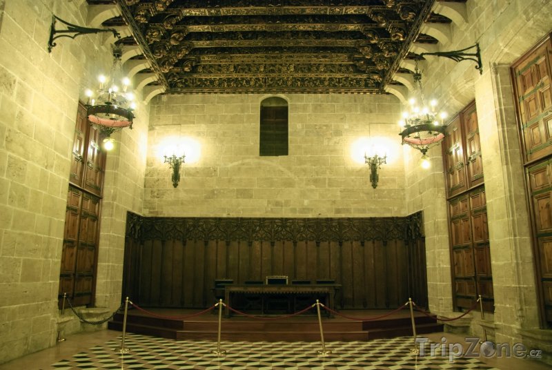 Fotka, Foto Lonja de la Seda, historická budova pro obchod s hedvábím (Valencie, Španělsko)