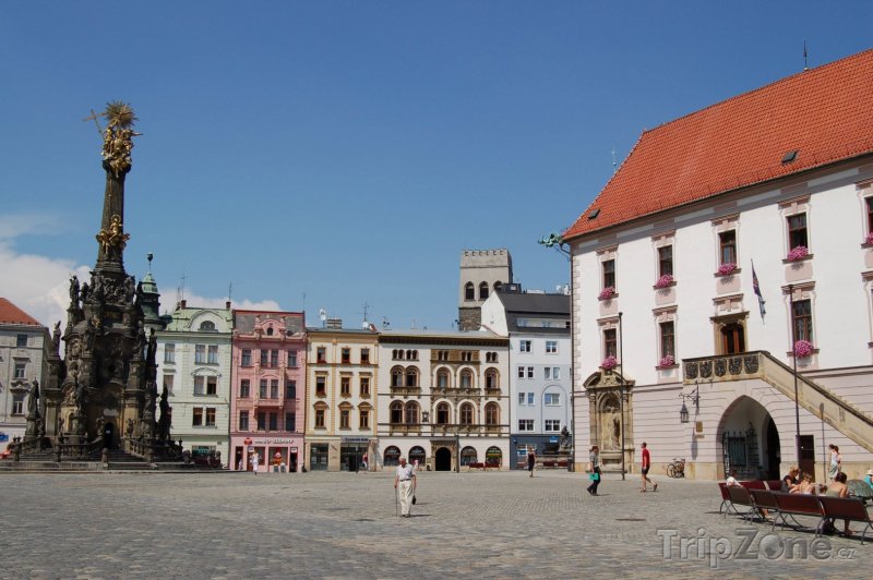 Fotka, Foto Olomouc, Sloup Nejsvětější trojice na Horním náměstí (Česká republika)