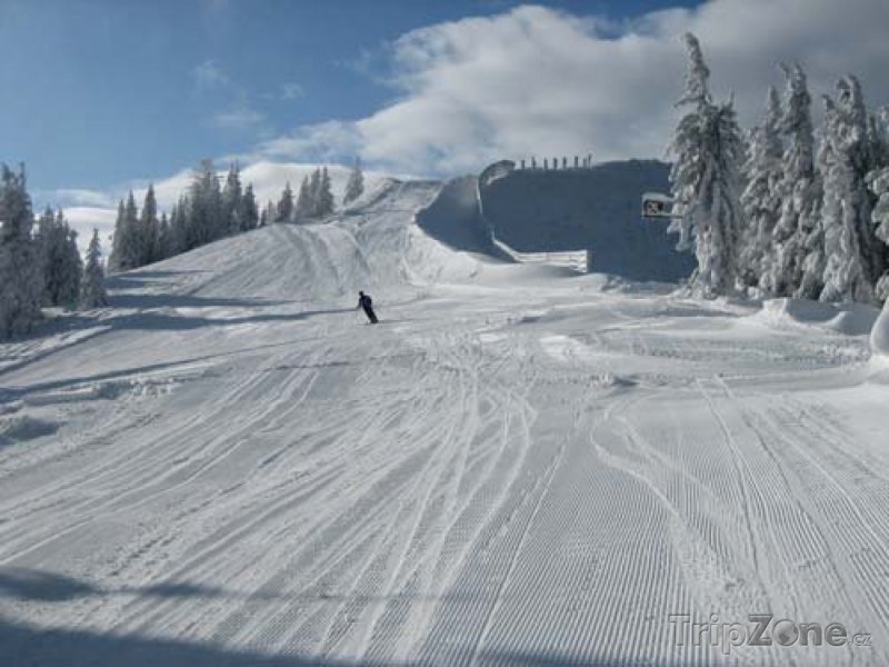 Fotka, Foto Sjezdovka v lyžařském středisku Unterberg