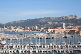 Toulon, jachty v přístavu
