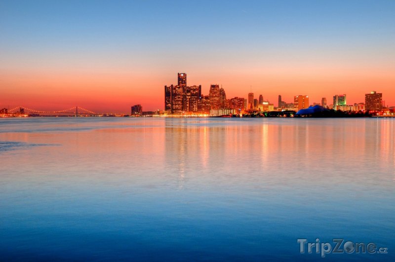 Fotka, Foto Detroit v západu slunce (Detroit, USA)