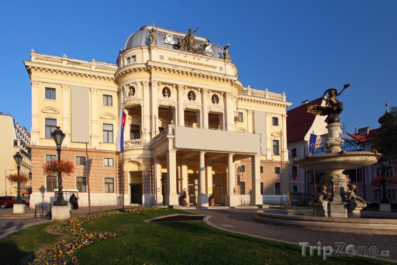 Fotka, Foto Slovenské národní divadlo (Bratislava, Slovensko)