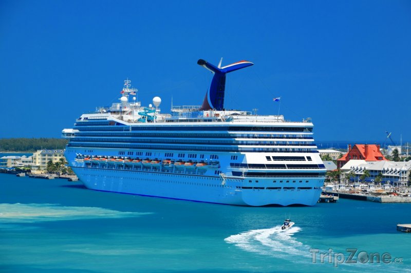 Fotka, Foto Výletní loď v přístavu (Key West, USA)