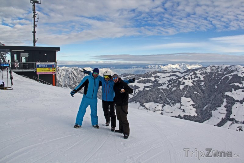 Fotka, Foto Česká skupina na vrcholu hory Gmahkopf