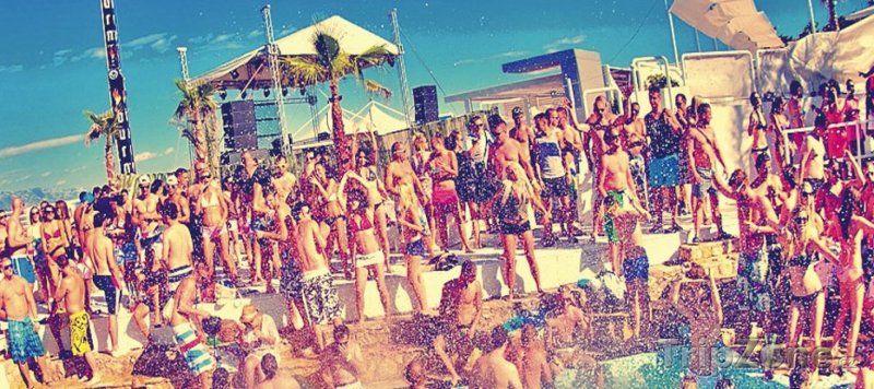 Fotka, Foto Letní beach party mají své nezaměnitelné kouzlo