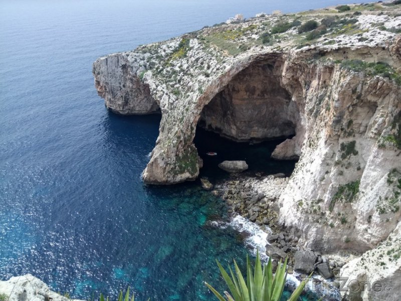 Fotka, Foto Pohled na jeskyně Blue Grotto