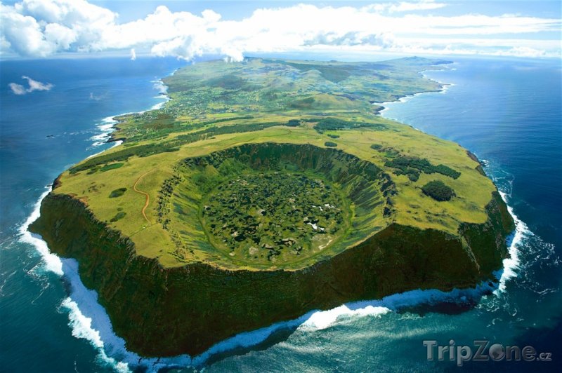 Fotka, Foto Pohled na Velikonoční ostrov, foto: lonelyplanet.com