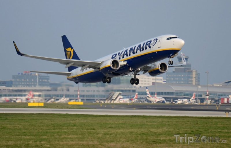 Fotka, Foto Ryanair oznámil další nové linky z Prahy