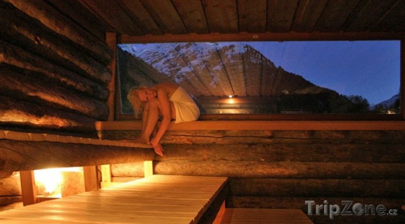 Fotka, Foto Srubová sauna s výhledem na hory