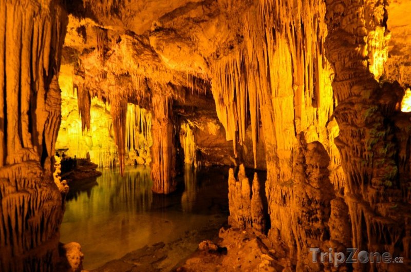 Fotka, Foto Vnitřek jeskyně Grotta di Nettuno